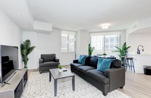 Crystal City Apartment | 2BR Urban Oasis DC Access with Lux Comforts