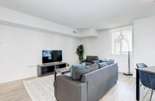 Crystal City Apartment | 2BR Urban Oasis DC Access with Lux Comforts