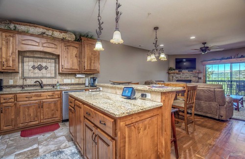 Indian Point Condo | 2BR Village At Indian Point 1503 near SDC - Free Tickets Daily up to $500