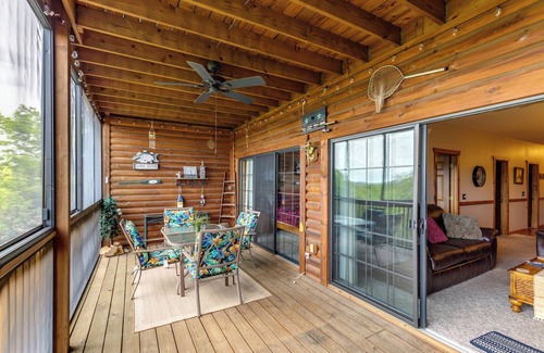 Indian Point Condo | 2BR Village At Indian Point 1307 near SDC - Free Tickets Daily up to 500