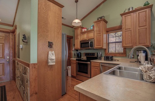 Indian Point Condo | 2BR Village At Indian Point 2009 near SDC - Free Tickets Daily up to $500