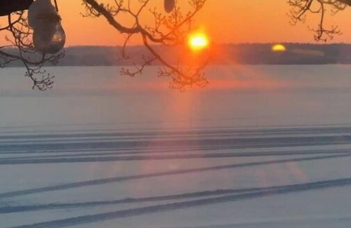 Chassell House | 2BR Waterfront Retreat on Portage Lake & DNR Trail
