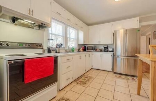 Winston - Salem House | 2BR - Winston’s - Salem - Casa Nova - Getaway