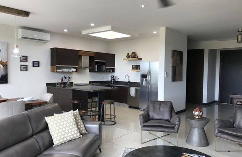 Playa Hermosa Apartment | 2BR with additional bonus room, roof terrace & walking distance to the beach