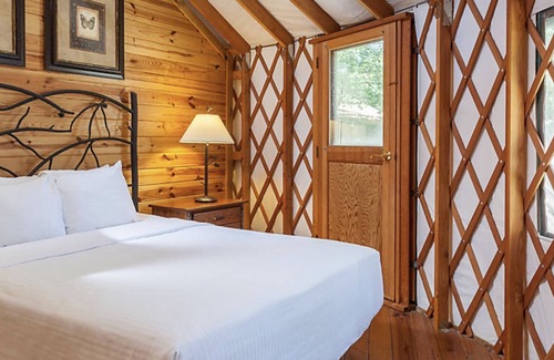Gordonsville Resort | 2BR Yurt Shenandoah Xing Resort w/Amenities