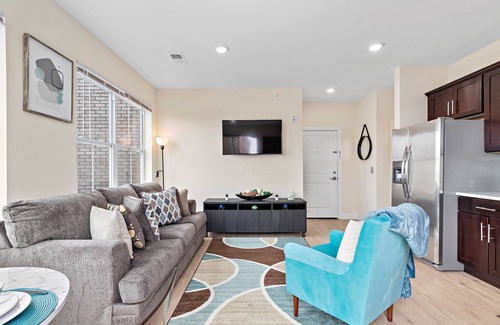 Newark Apartment | 2BR★Penthouse★Hidden Gem💎*Skyline view*EWR