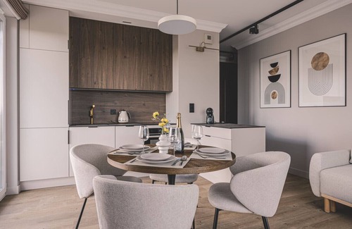 Bydgoszcz Apartment | 2Homerent Industria | Stylish stay near Zawisza Stadium & Old Town