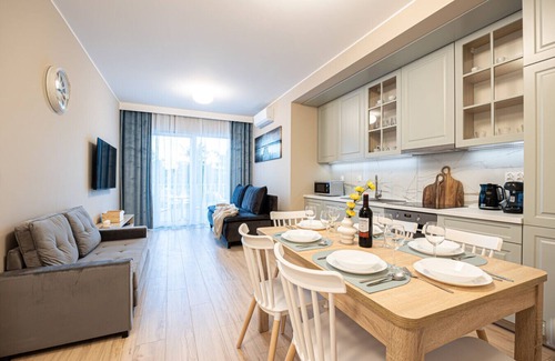 Gaski Apartment | 2Homerent Seguro | Sea View | Beach | Garage