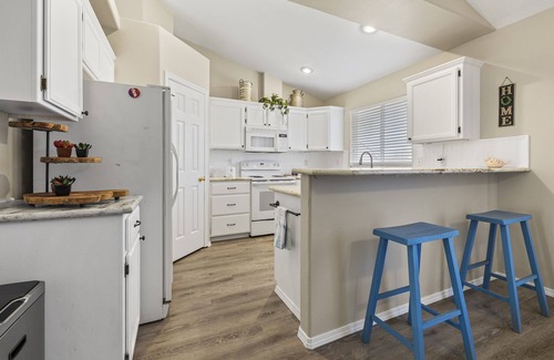 Nampa House | 2min>RidgecrestGolf*1300ft²*LargeBackyard*1000Mbps