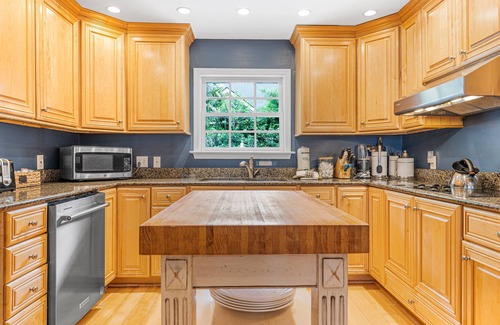 Oceanside House | 2nd Row Beach House with Ocean Glimpses ~ Private Pool & Spa ~ 29 Ruddy Turnstone