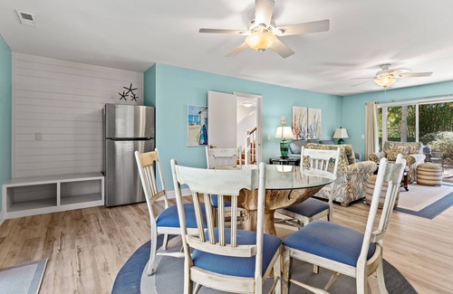 Oceanside House | 2nd Row Beach House ~ Private Pool & Spa ~ 24 Green Heron