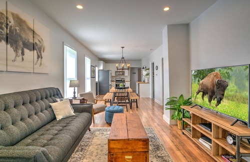 Lancaster House | 2UNITModernFarmhouse Sleeps13