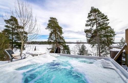 Upplands-Bro Municipality Apartment | 2x Lake House's-Hot Tub-Stunning View-Private Pier