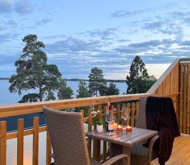 Upplands-Bro Municipality Apartment | 2x Lake House's-Hot Tub-Stunning View-Private Pier