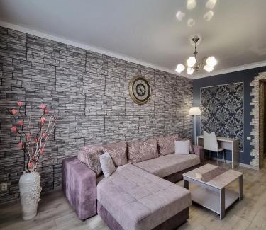 Oskemen Apartment | 2x SuperLUX Arbat Chehova-Kirova 55