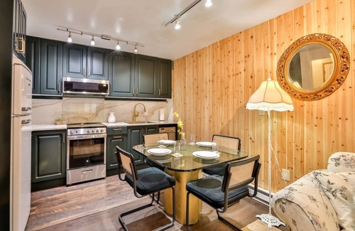 Hunter Cabin | 2x1BR Units Ski In/Out. Fits 8!
