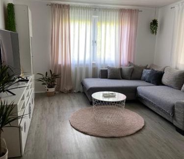 Mondfeld Apartment | 2Z-Ferienwohnung, umgeben vom Spessart & Main