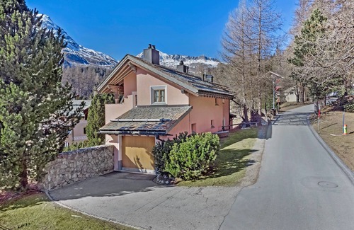 Surlej Apartment | 3 ½ -room apartment on the ground floor ca.