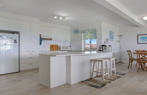 Tura Beach Apartment | 3/18 Surf Circle, Tura Beach