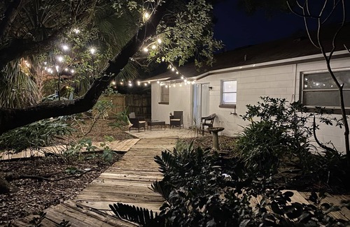 Terrace Park House | 3/2 Hidden Oasis in Heart of Tampa