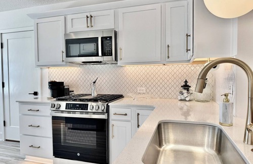 Sumter County House | 3/2 w/Golf Cart in The Village of Waters Edge