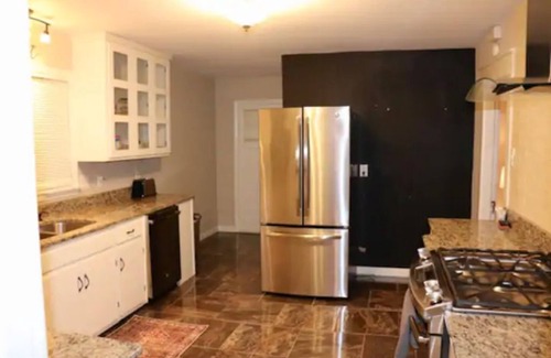 North Chattanooga House | 3/2Ba "Treehouse" North Chatt .5m downtown/frazier