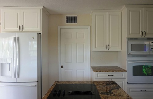 Tierra Verde House | 3/3 Key West Style Home-Heated Pool & Tiki Bar