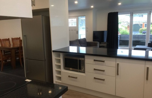 Picton House | 3 & 4 Bedroom Houses in Seaview Crescent