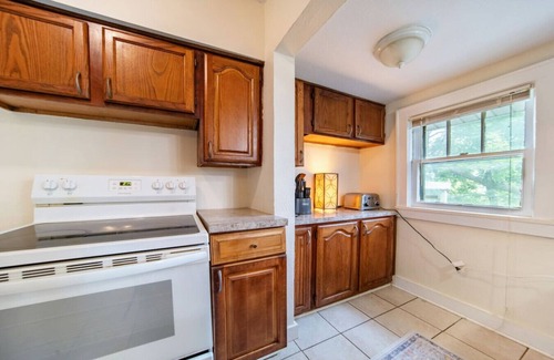 Cuyahoga Falls House | 3 b 2 b cuyahoga fallls