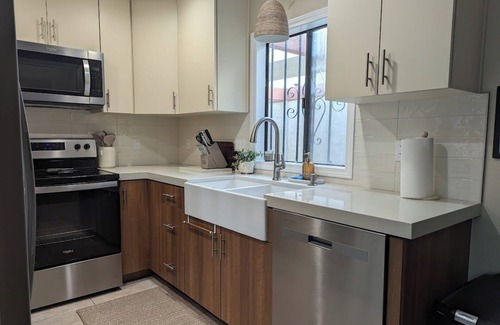 Sunrise Vista Chino Condo | 3 Bd Family condo Just Minutes from Downtown Palm Springs