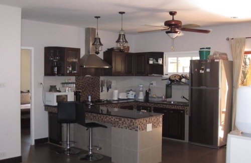 Kram House | 3 bdrm, 3 ba home with 24 hr security in private Villa. Located nr beach & pools