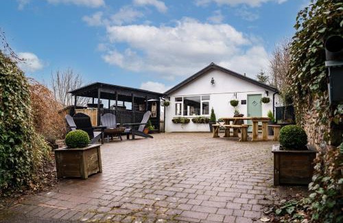 Pontsticill House | 3 - Beacons National Park, Start of your next adventure!