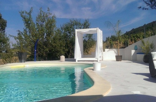 Jerzu Apartment | 3 Beautiful hillside holiday rental with sea views and pool