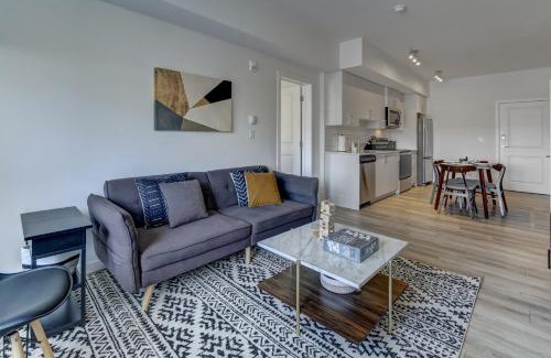 Sage Hill Apartment | 3 Bed 1.5 Bath 20 min DT 1 hour Canmore