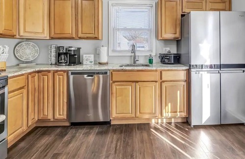 Stratford House | 3 Bed/1.5 Bath Townhome with Fully-Fenced Yard: picnic table, firepit, grill...