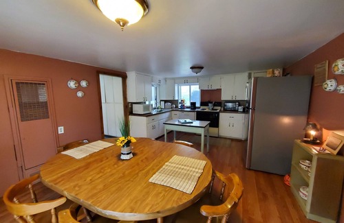 South Branch House | 3 Bed, 1 Bath home with shared pontoon, 2 seat kayak and lake access nearby.