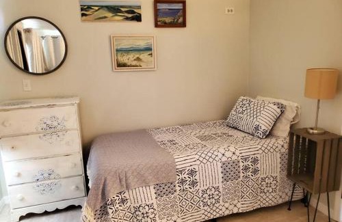 Tavares House | 3 Bed, 2 Bath, Waterfront, Dock, Large Driveway