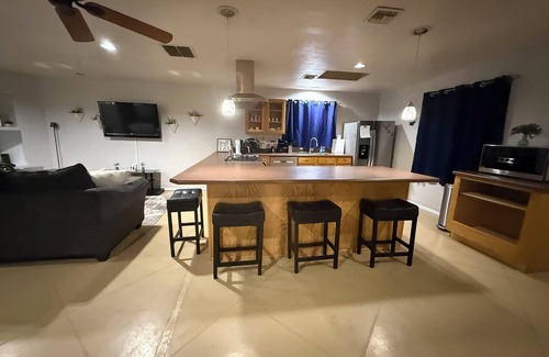 Drexel Heights House | 3-bed 2Bath house near Casino del Sol, peaceful with beautiful Mountain View’s