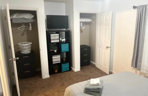 Tallahassee Apartment | 3 Bed 3 Bath Townhome