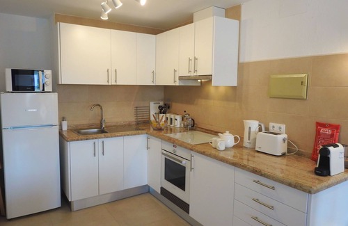 Benitachell House | 3 Bed Apartment, 2 Bathrooms, Small Terrace, Communal Pool