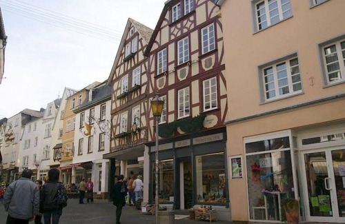 Hachenburg Apartment | 3-bed apartment on the first floor - Apartment DASBACH