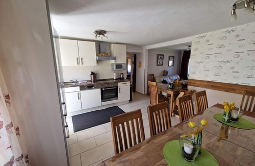 Neuheilenbach Apartment | 3-bed apartment, shower/WC (3 adults + 1 child) - Ferienhof Weber & Jakobi