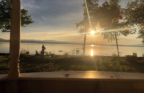 Center Ossipee Cottage | 3-bed cottage on Ossipee Lake with dock space. August 23 through LaborDay 2025.