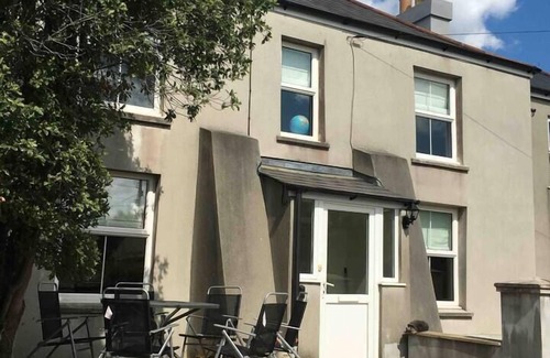 Newton Ferrers Cottage | 3-Bed Cottage-Plymouth-Dog friendly-Sleeps7