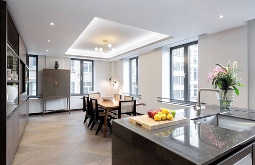 Soho Apartment | 3-bed Deluxe 309