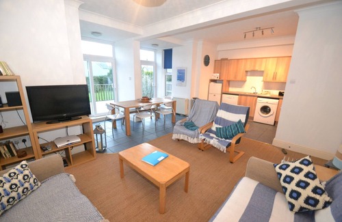 Croyde Bay Apartment | 3 Bed Ground floor apertment minutes from the Beach!