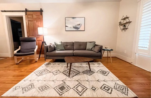Greater Heights House | 3 Bed Historic Heights Bungalow w/Outdoor Living