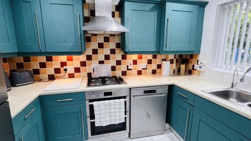 Yeading House | 3-Bed House in Northolt