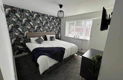 St Helens House | 3 Bed House - Tower Close