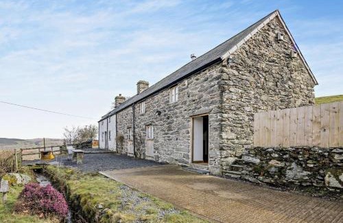 Bala House | 3 Bed in Bala 91365